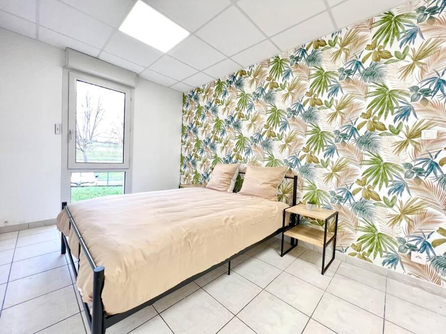 Le Grand Penon ~ Logement Spacieux A 6 Min Du Parc Saint-Georges-les-Baillargeaux Exterior foto