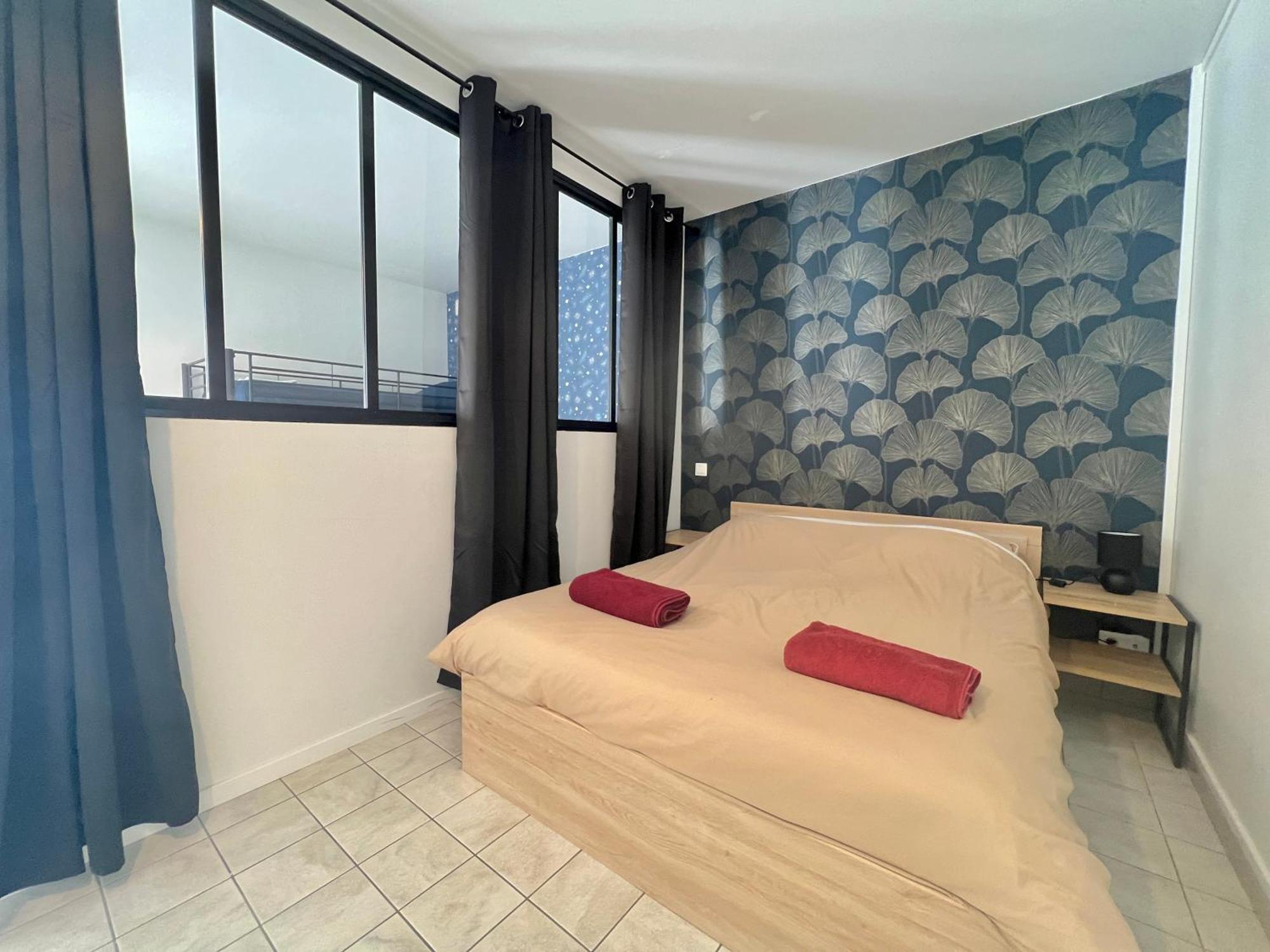 Le Grand Penon ~ Logement Spacieux A 6 Min Du Parc Saint-Georges-les-Baillargeaux Exterior foto