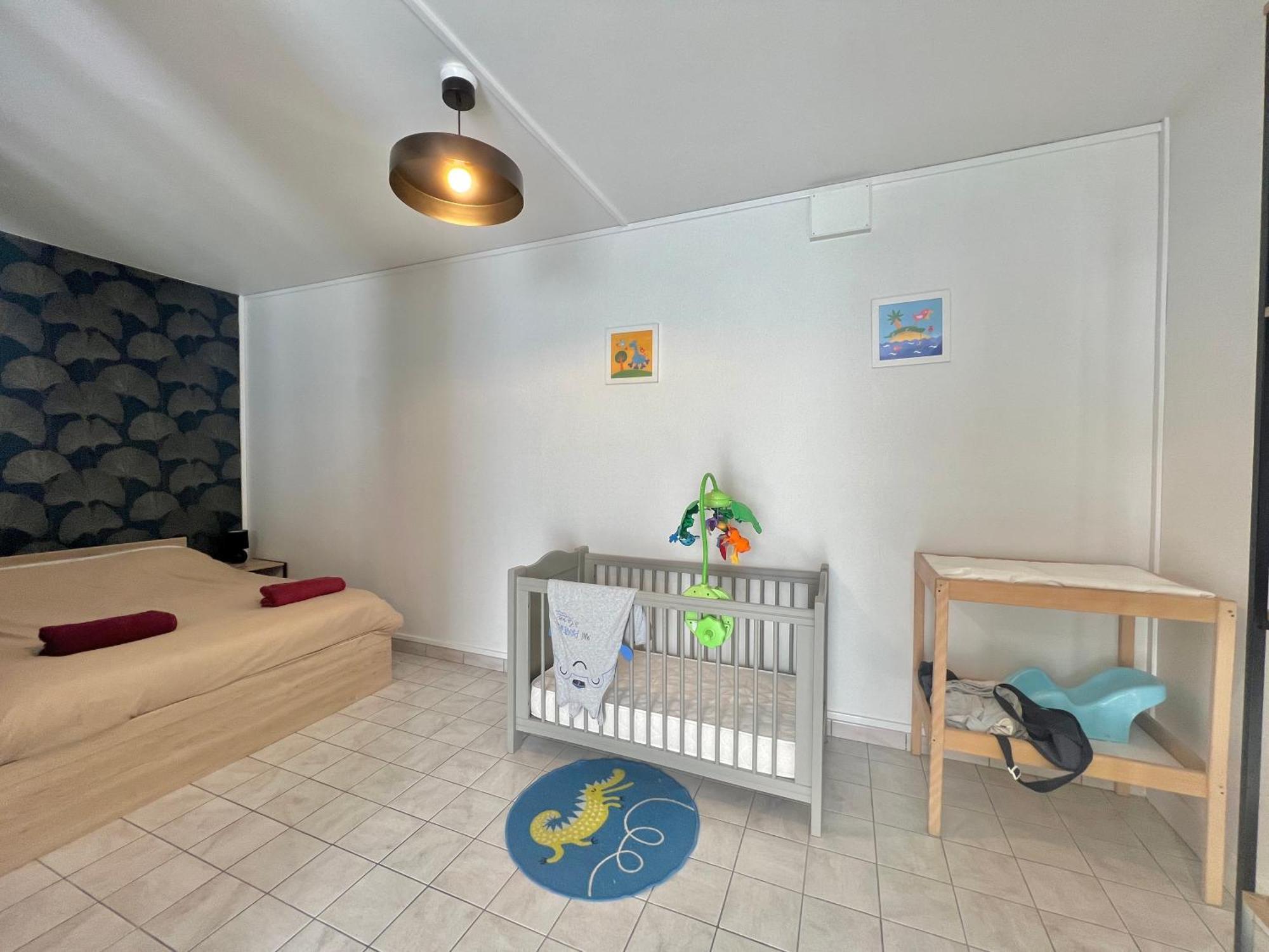 Le Grand Penon ~ Logement Spacieux A 6 Min Du Parc Saint-Georges-les-Baillargeaux Exterior foto
